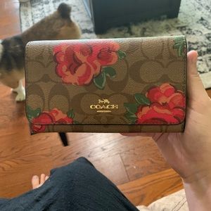 *SOLD* Coach wallet